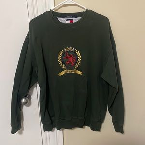 Small Green Tommy Hilfiger sweatshirt